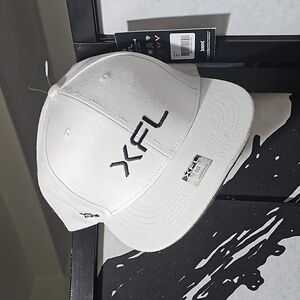 XFL Football White Snapback Hat‎ NWT